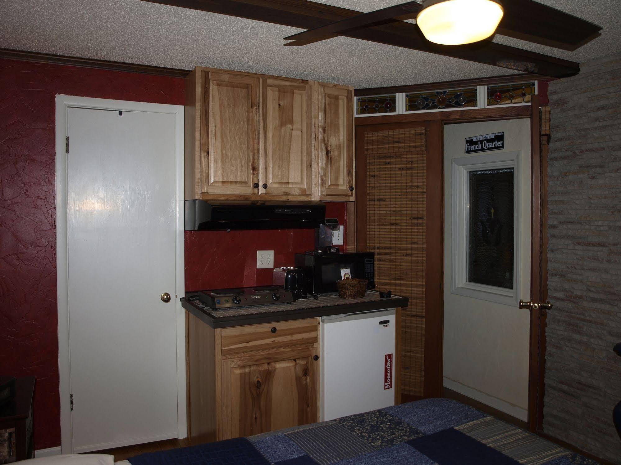 Riverside Motel Hayward Εξωτερικό φωτογραφία